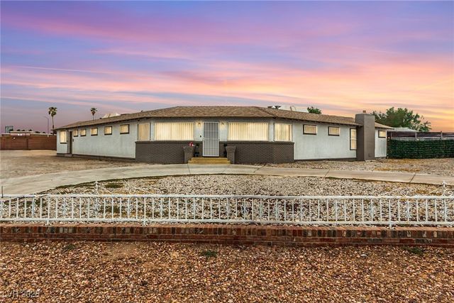 1713 Ophir Drive, Las Vegas, NV 89106