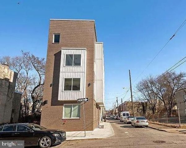 623 N 36TH ST, Philadelphia, PA 19104