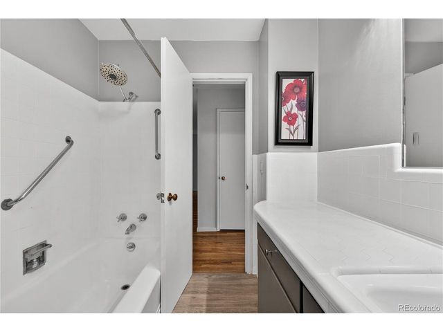 2105 S Adams St, Denver, CO 80210