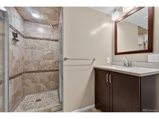 2105 S Adams St, Denver, CO 80210