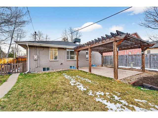 2105 S Adams St, Denver, CO 80210