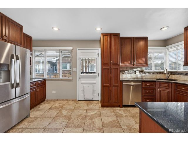 2105 S Adams St, Denver, CO 80210