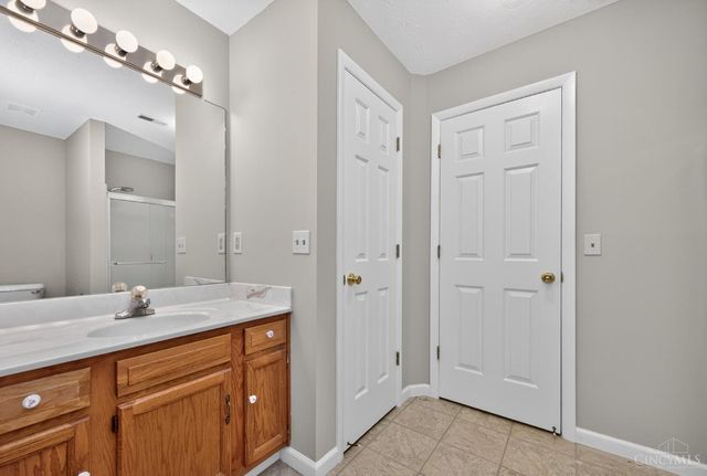 3345 Lindsay Lane, Colerain Twp, OH 45251