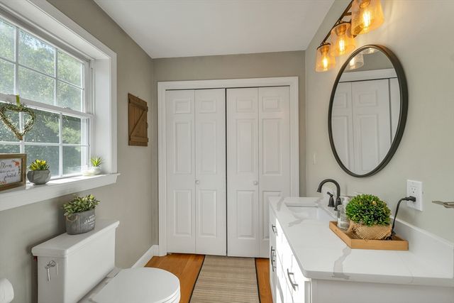 12 Longmeadow, Windham, NH 03087