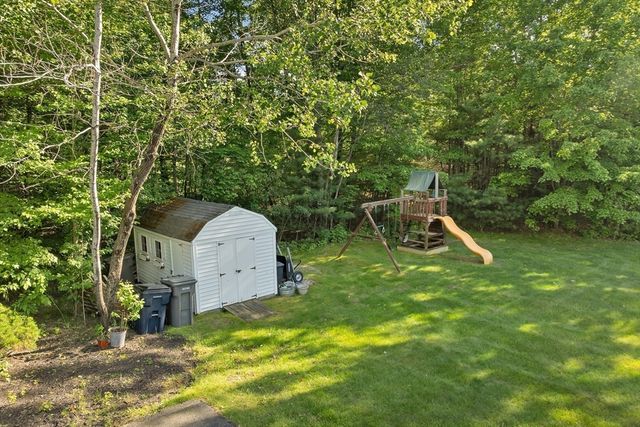 12 Longmeadow, Windham, NH 03087