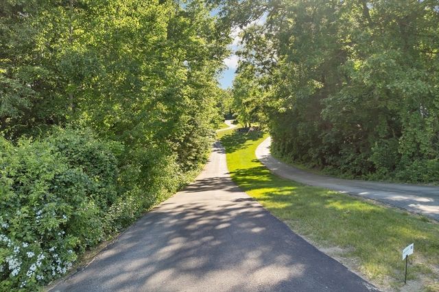 12 Longmeadow, Windham, NH 03087