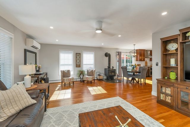 12 Longmeadow, Windham, NH 03087
