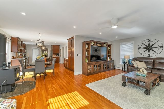 12 Longmeadow, Windham, NH 03087