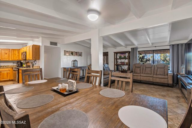 5860 E 30th Street, Tucson, AZ 85711