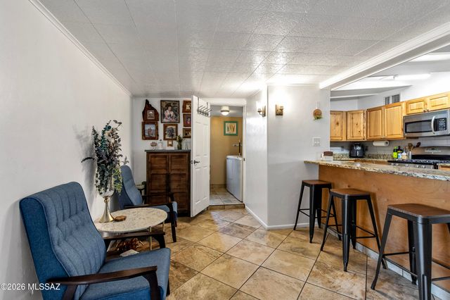 5860 E 30th Street, Tucson, AZ 85711