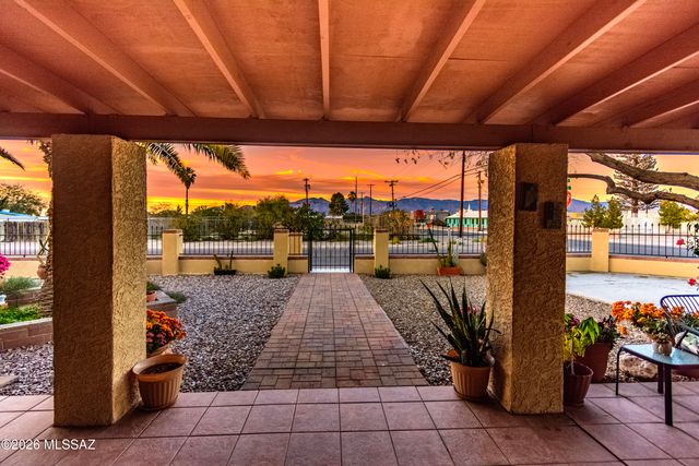 5860 E 30th Street, Tucson, AZ 85711
