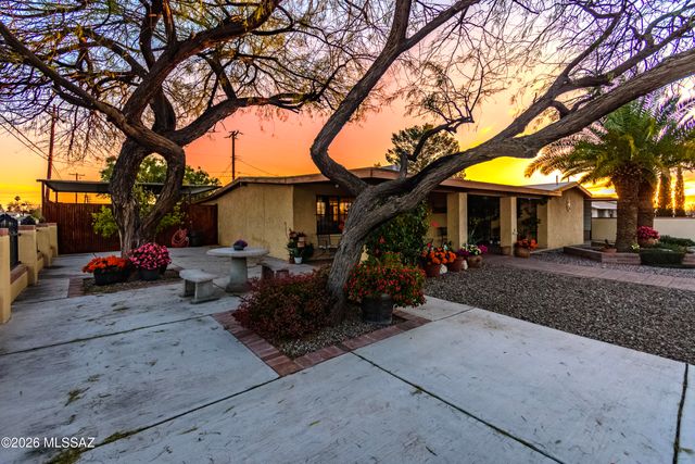 5860 E 30th Street, Tucson, AZ 85711