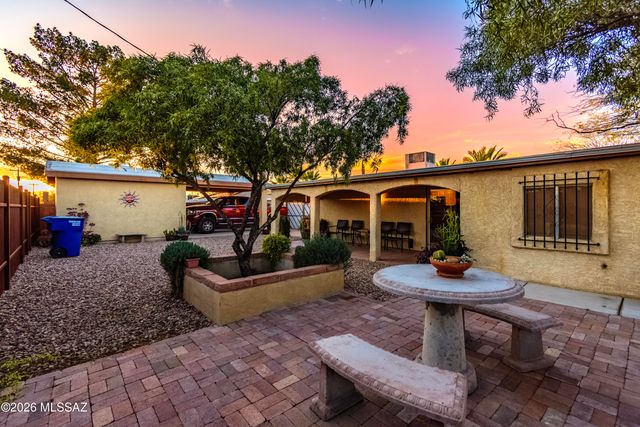 5860 E 30th Street, Tucson, AZ 85711