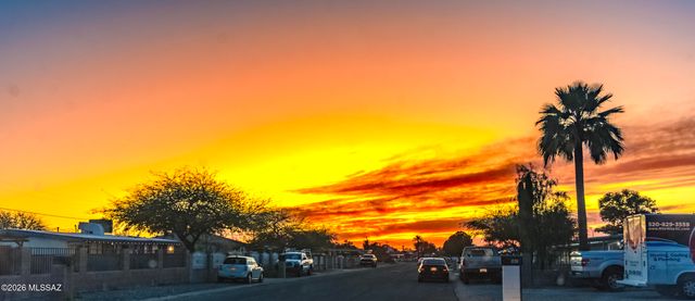5860 E 30th Street, Tucson, AZ 85711