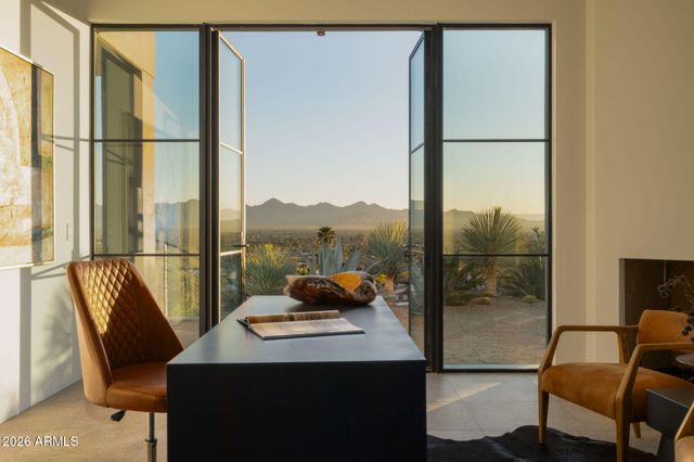 5939 E QUARTZ MOUNTAIN Road, Paradise Valley, AZ 85253