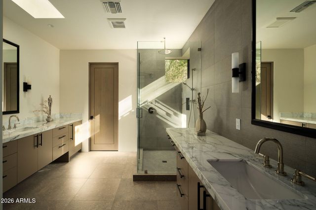 5939 E QUARTZ MOUNTAIN Road, Paradise Valley, AZ 85253