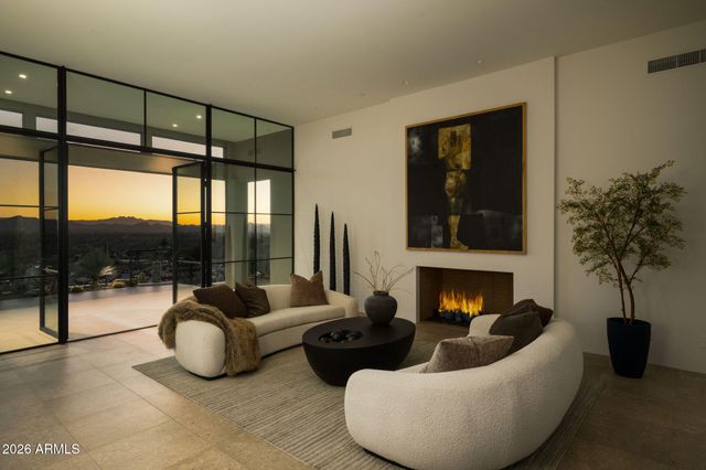 5939 E QUARTZ MOUNTAIN Road, Paradise Valley, AZ 85253