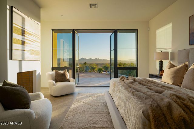 5939 E QUARTZ MOUNTAIN Road, Paradise Valley, AZ 85253