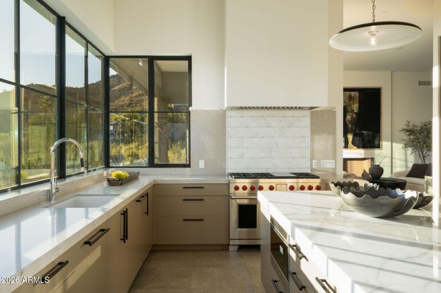 5939 E QUARTZ MOUNTAIN Road, Paradise Valley, AZ 85253