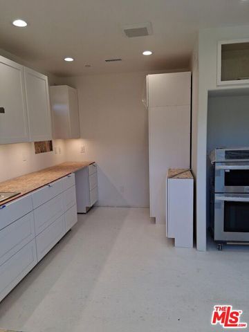 26885 Modoc Lane, Lake Arrowhead, CA 92352