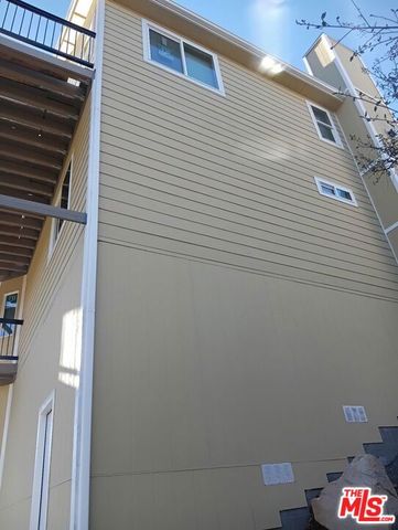 26885 Modoc Lane, Lake Arrowhead, CA 92352