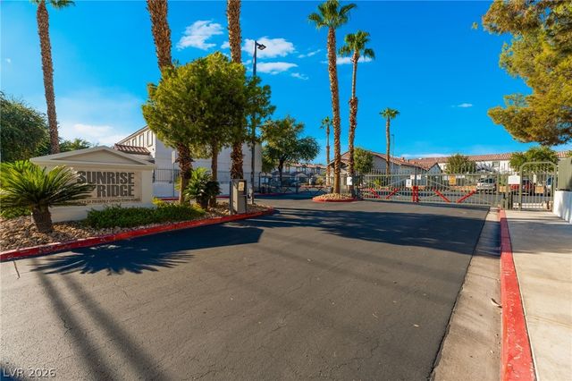 5330 East Charleston Boulevard 123, Las Vegas, NV 89142