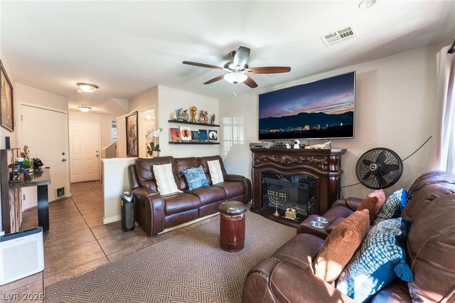5330 East Charleston Boulevard 123, Las Vegas, NV 89142