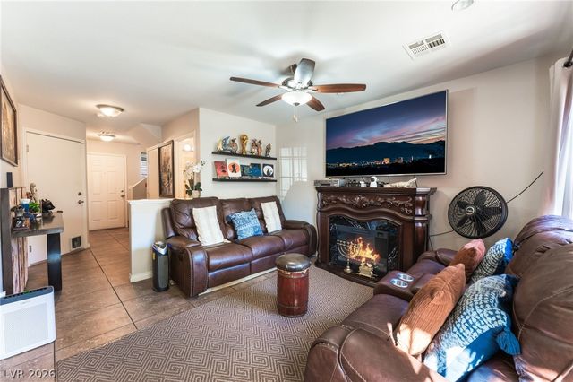 5330 East Charleston Boulevard 123, Las Vegas, NV 89142