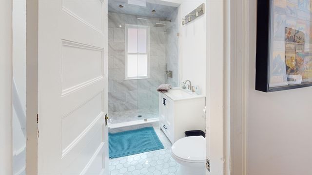 31 Ainsworth 2, Boston, MA 02131