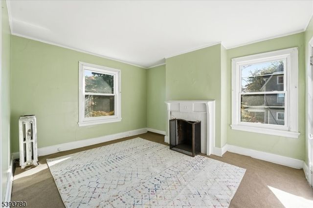 253 Midland Ave, East Orange City, NJ 07017