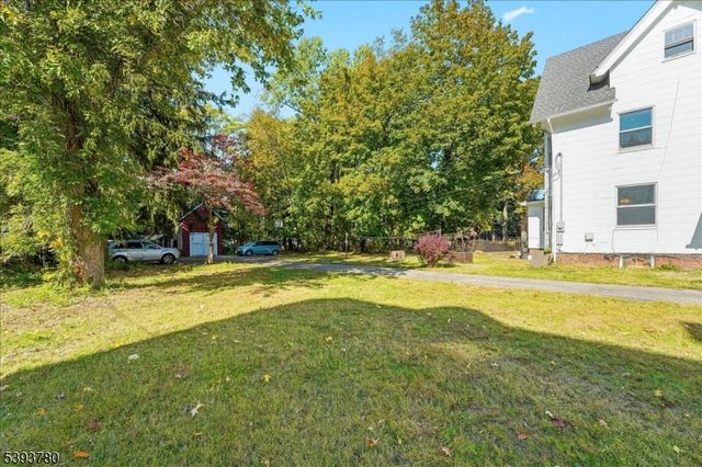 253 Midland Ave, East Orange City, NJ 07017