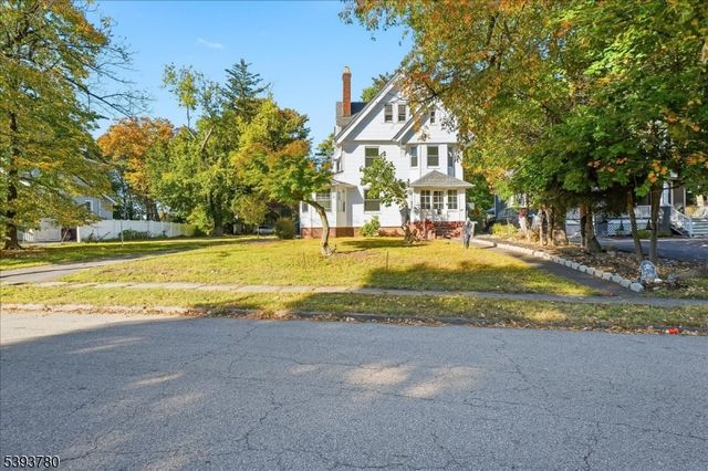 253 Midland Ave, East Orange City, NJ 07017