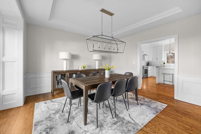 8 Leeds Way, Southborough, MA 01772