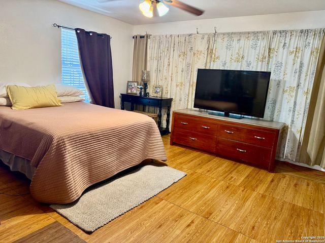 5102 Hemphill, San Antonio, TX 78228