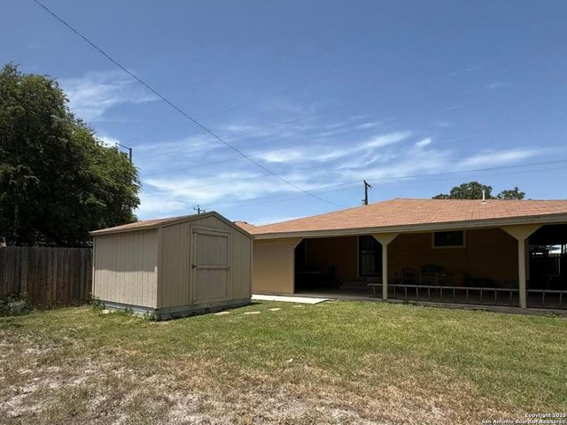 5102 Hemphill, San Antonio, TX 78228