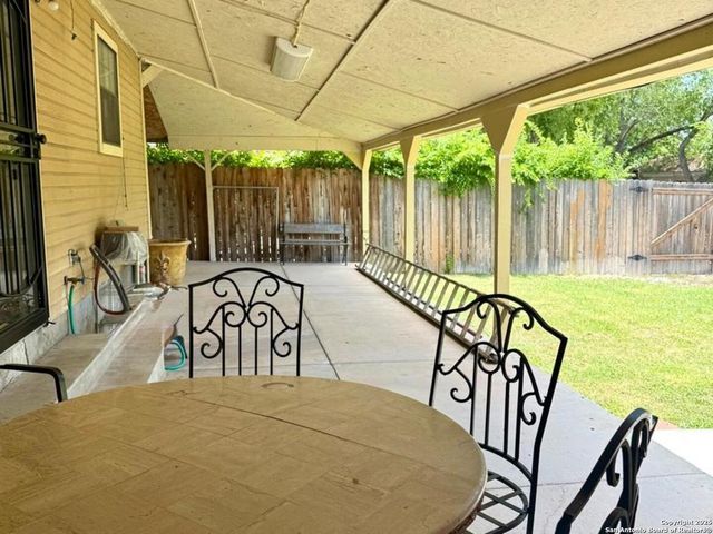 5102 Hemphill, San Antonio, TX 78228