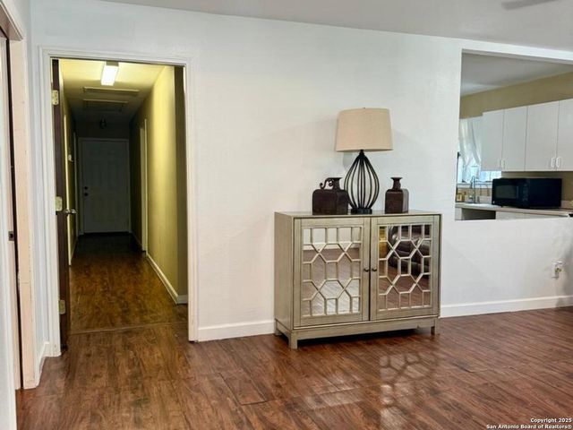 5102 Hemphill, San Antonio, TX 78228