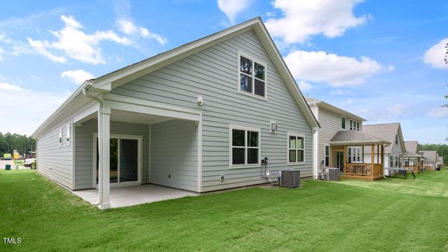 2222 Redpoll Drive, Apex, NC 27539