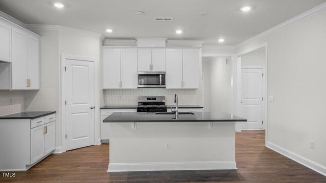 2222 Redpoll Drive, Apex, NC 27539