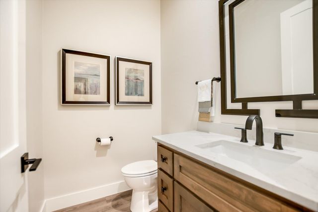 2900 Bay West BLVD, Horseshoe Bay, TX 78657