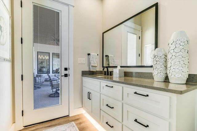 2900 Bay West BLVD, Horseshoe Bay, TX 78657