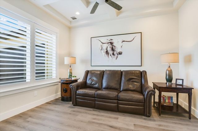 2900 Bay West BLVD, Horseshoe Bay, TX 78657