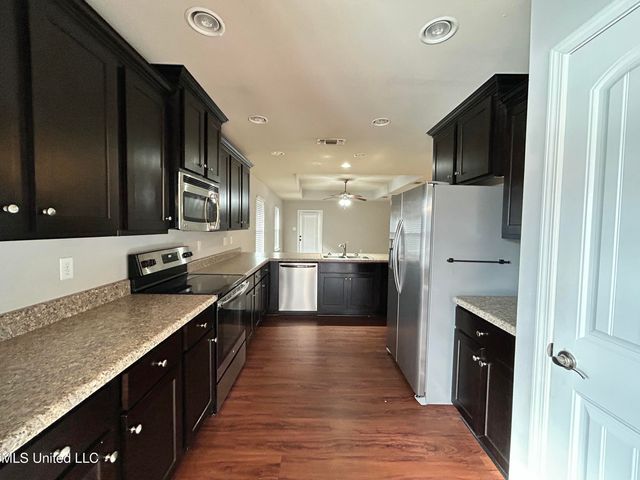 10604 Roundhill Drive, Gulfport, MS 39503