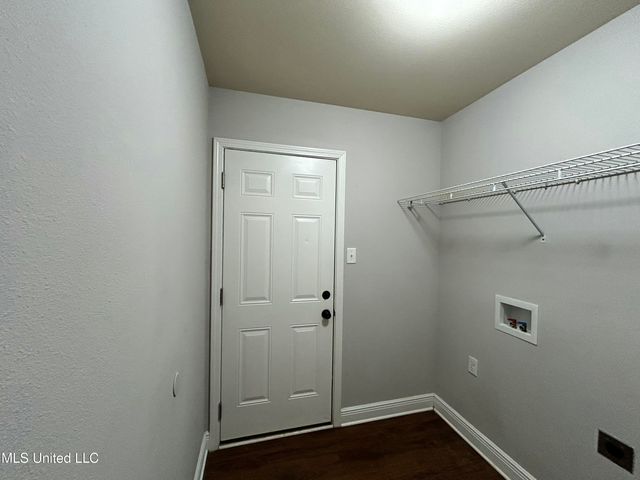 10604 Roundhill Drive, Gulfport, MS 39503