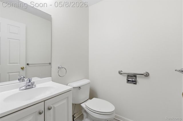 46877 Twin City Trail, Macomb Township, MI 48044