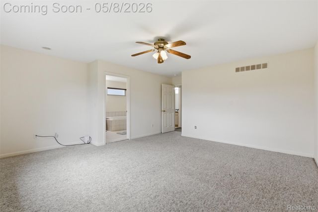 46877 Twin City Trail, Macomb Township, MI 48044