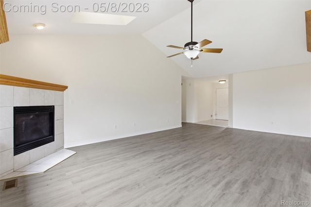 46877 Twin City Trail, Macomb Township, MI 48044