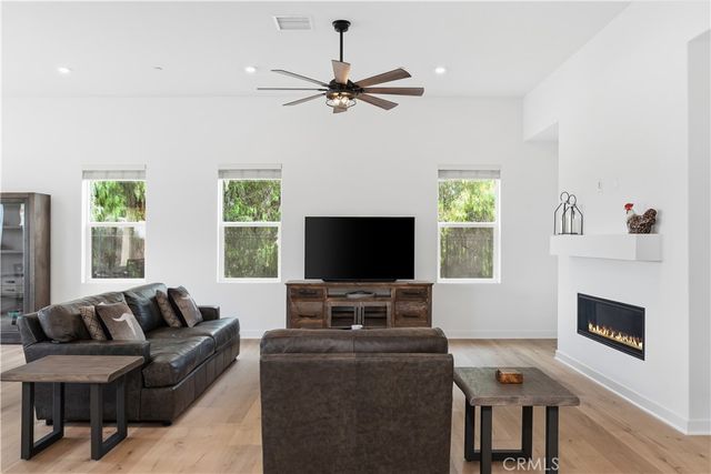 16519 Ginger Creek Drive, Riverside, CA 92504