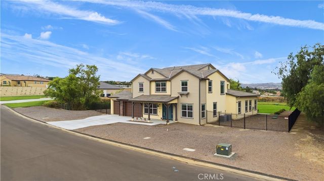 16519 Ginger Creek Drive, Riverside, CA 92504