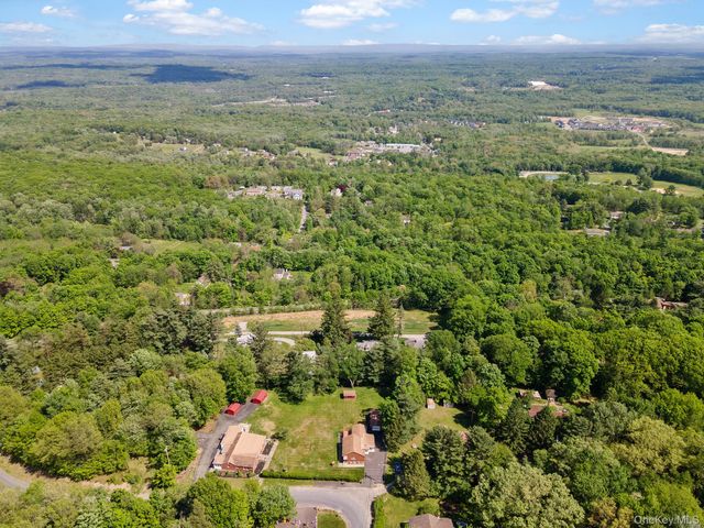 31 Highview Terrace, Bloomingburg, NY 12721